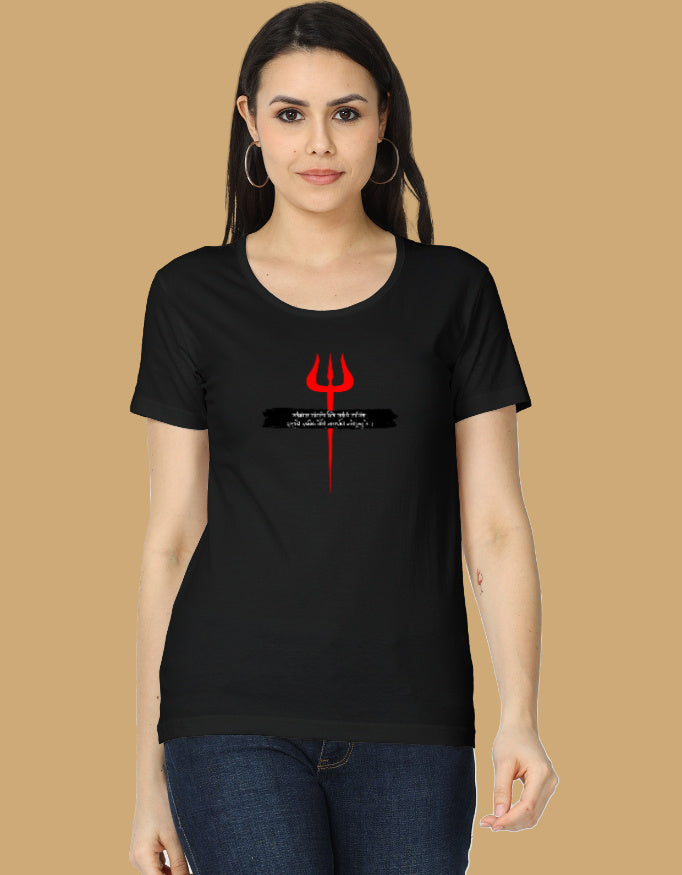 sarv-mangala-mantra-crop-tee-black